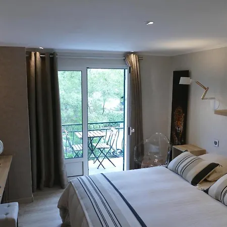Les Quatre Vents Bed & Breakfast 3*