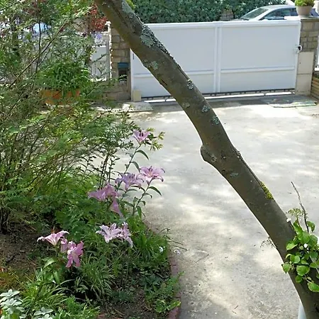 فندق مبيت وإفطار Les Quatre Vents 3*